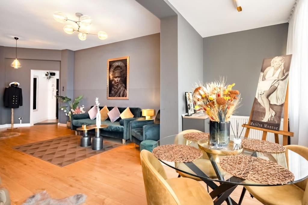 Intercontinental Apart - Massage Terrace Fireplace Bukarest Exteriör bild