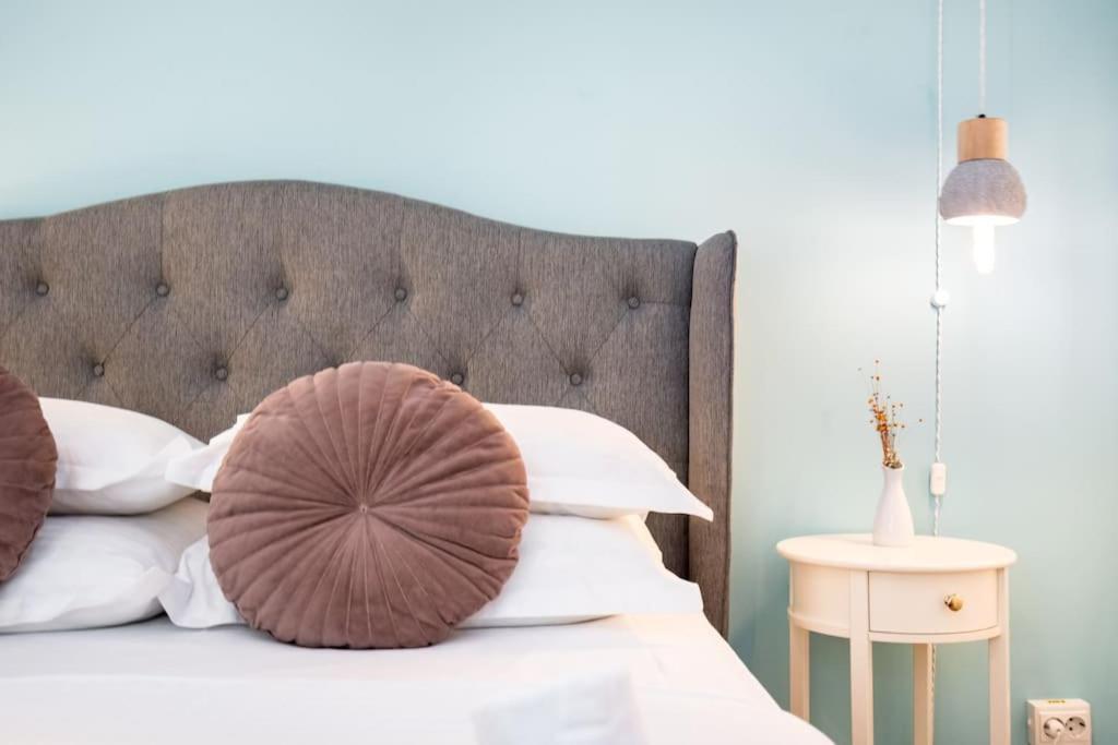 Intercontinental Apart - Massage Terrace Fireplace Bukarest Exteriör bild